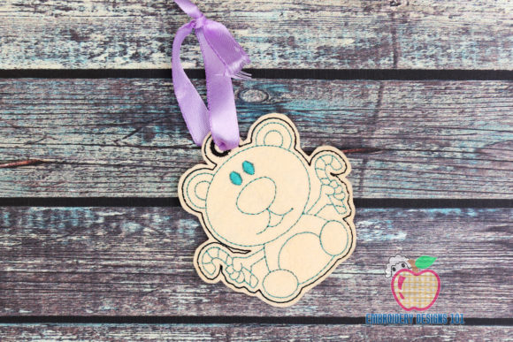 Christmas Teddy Bear Holding a Candy Embroidery Review